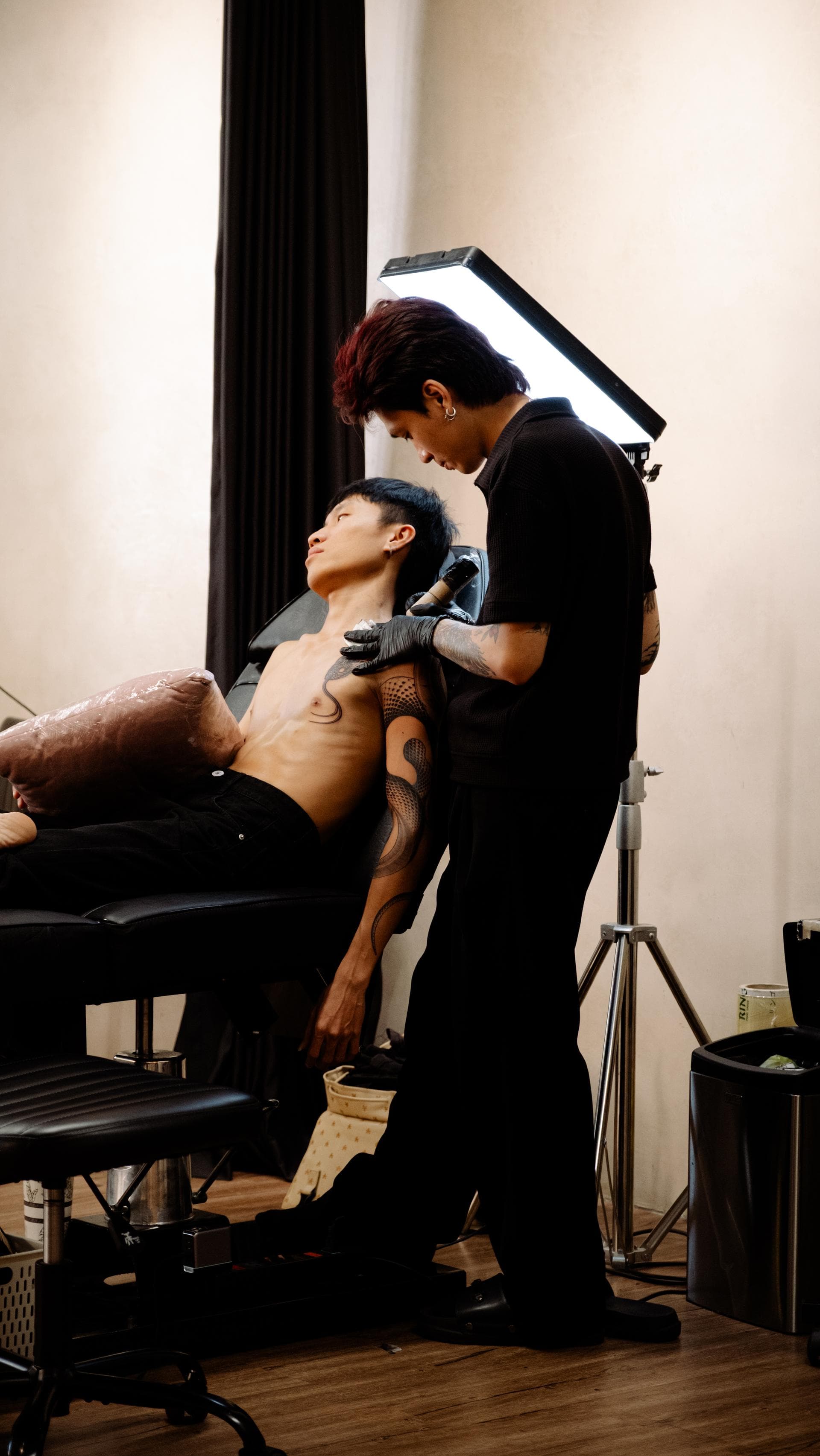 Minimalist Tattoos: Less is More - Stage Ink Studio Saigon